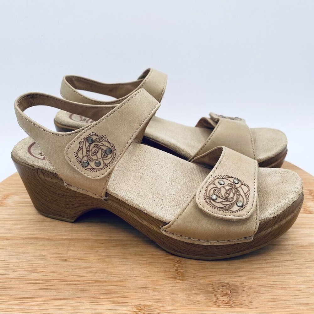 Dansko Shoes Womens 7 37 Beige Leather Ankle Strap Open Toe Comfort Sandals